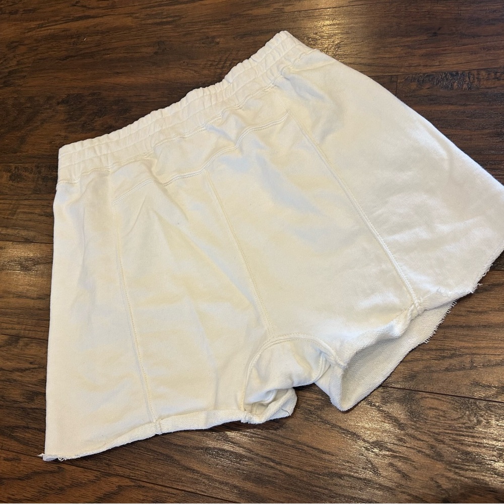 NWT FP Free People Movement Women’s All Star shorts - white - Medium - Picture 6 of 9